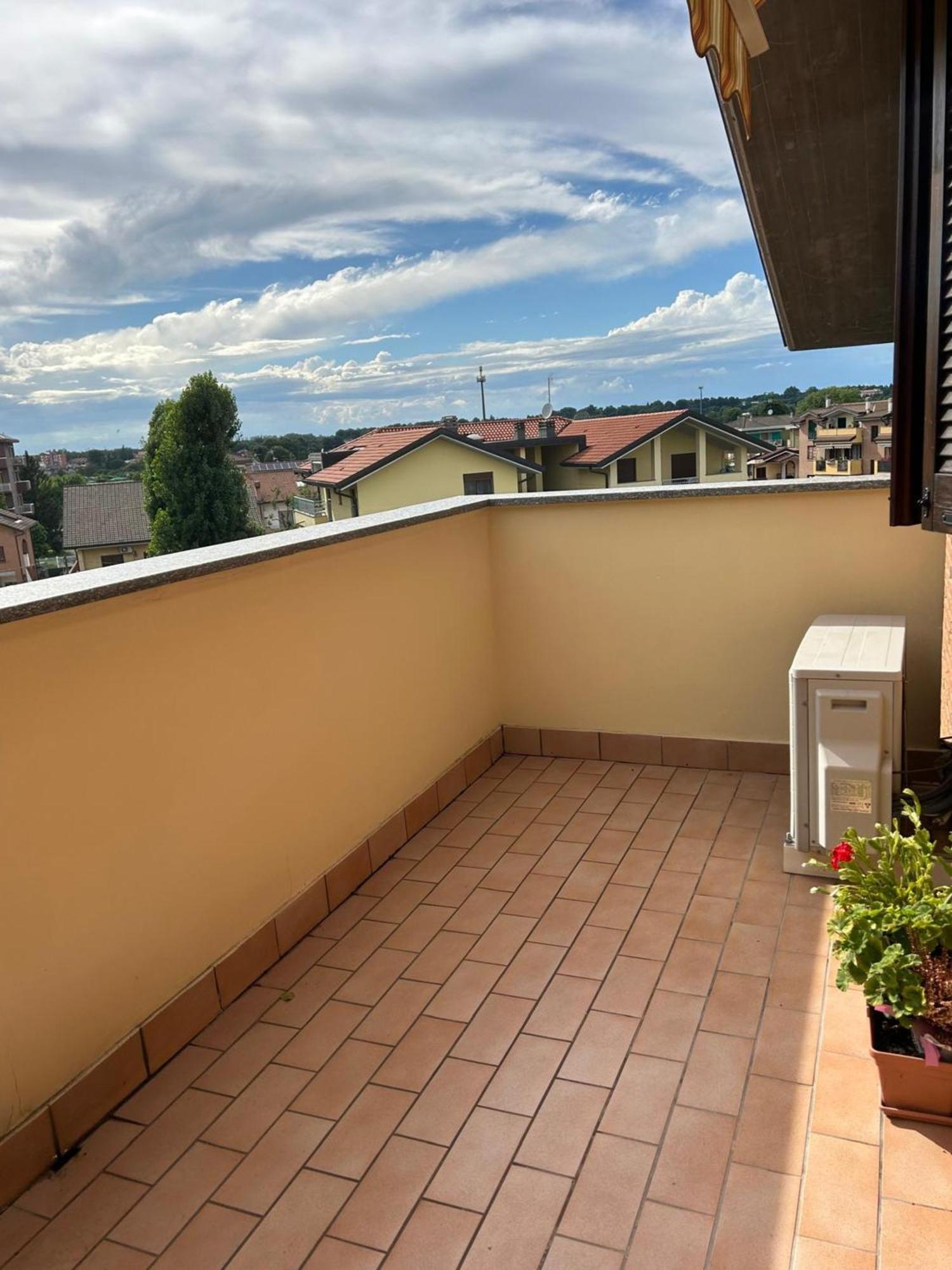 Appartamento Antony'S House Limbiate Exteriör bild